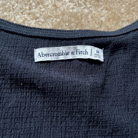 Abercrombie & Fitch knit top - Picture 3 of 3